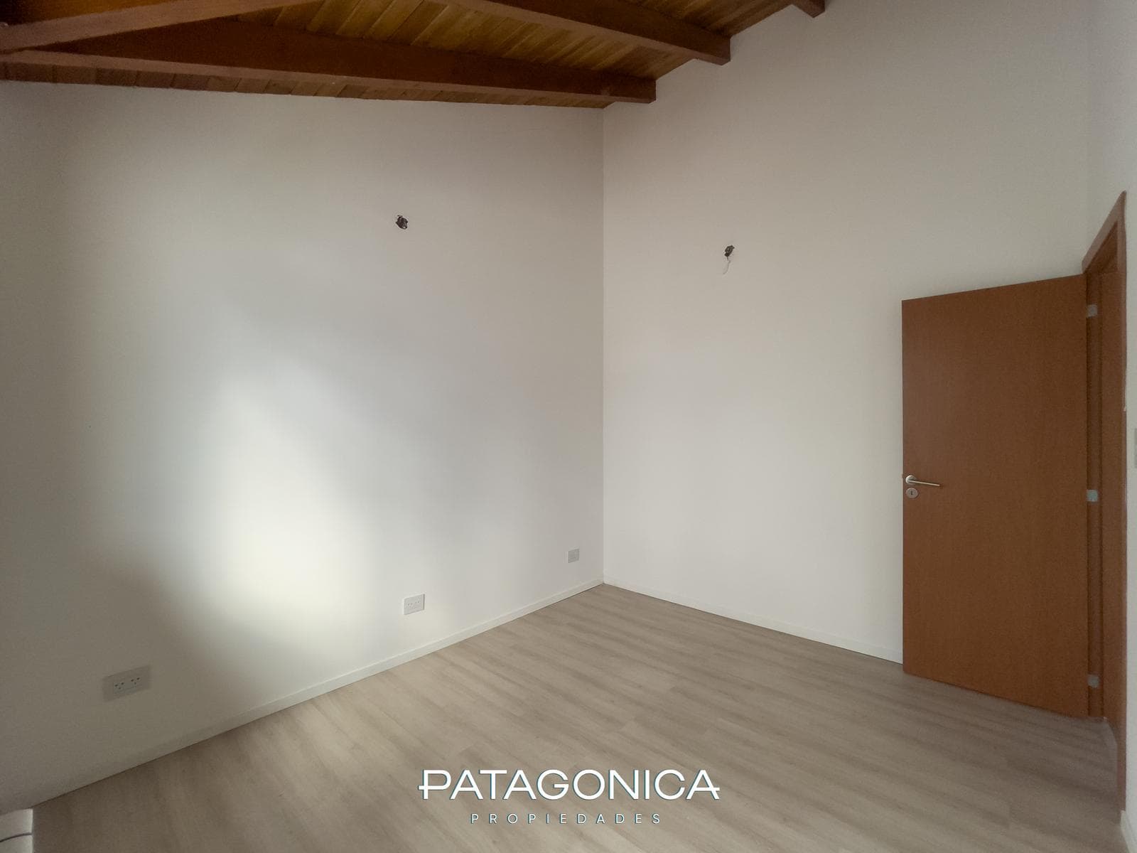 3-ROOM APARTMENT FOR SALE, 94 m², CENTRO/CENTRO, VILLA LA ANGOSTURA