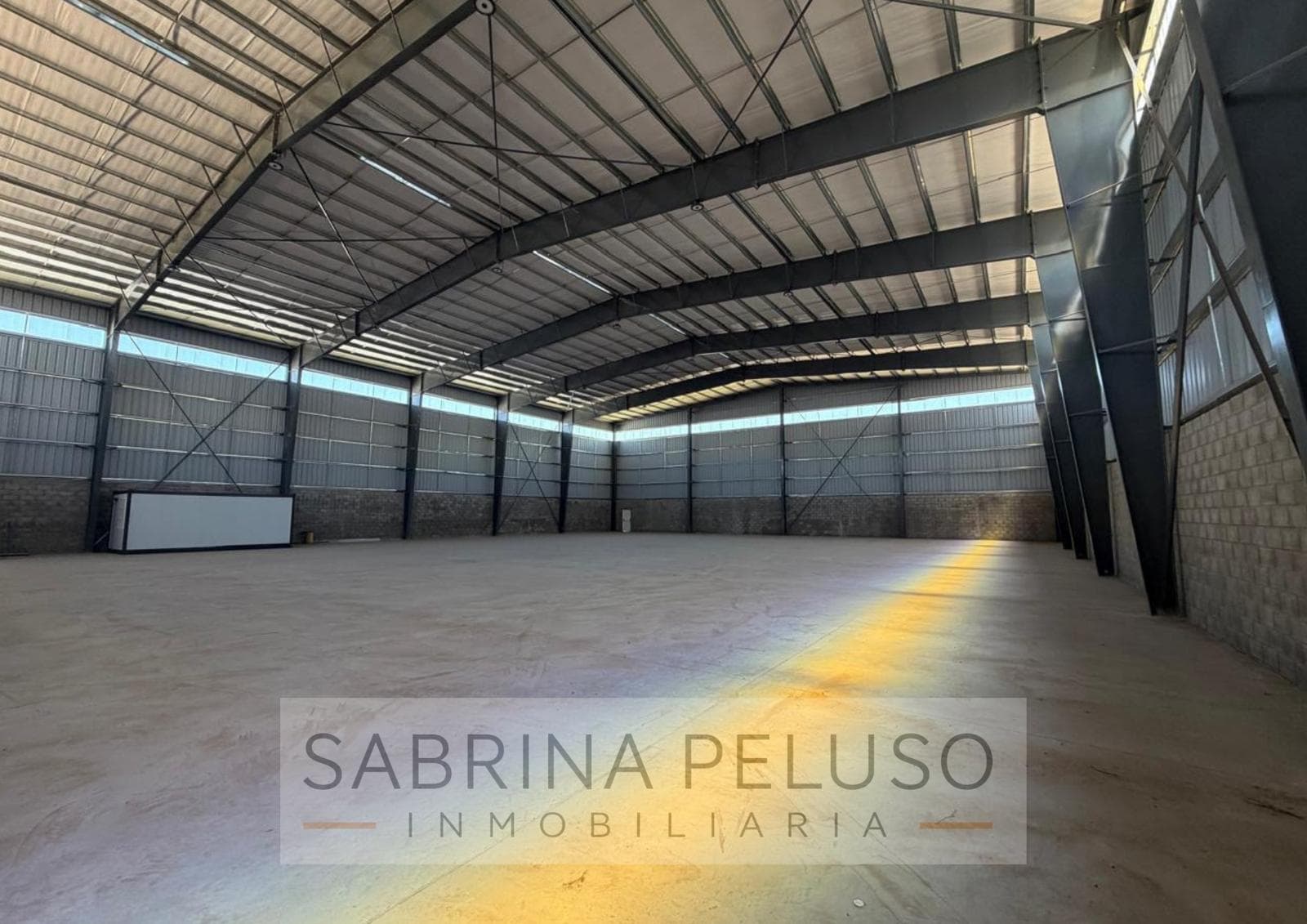 FOR SALE: Warehouse in the Moreno Industrial Park (PIM)
