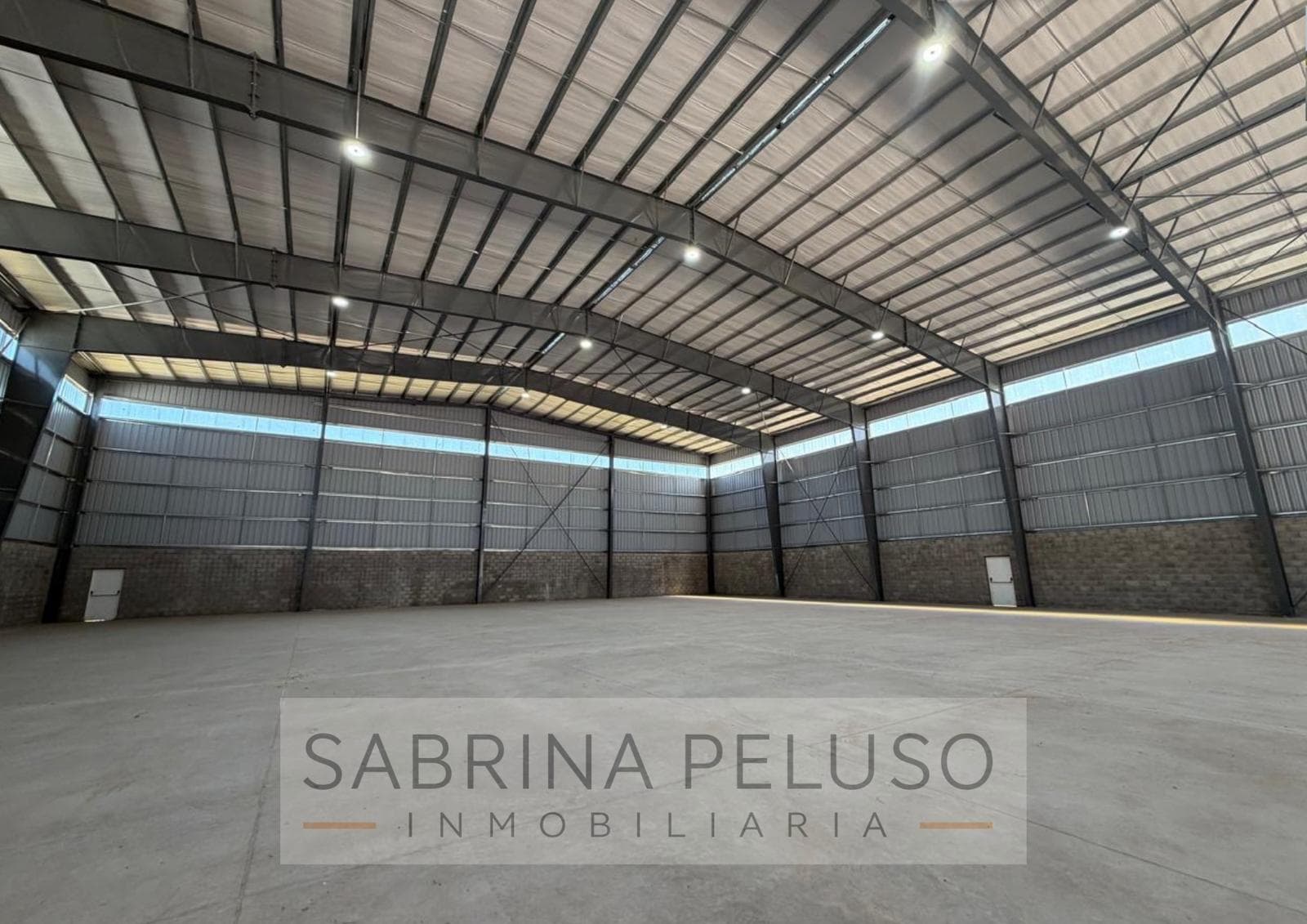 FOR SALE: Warehouse in the Moreno Industrial Park (PIM)