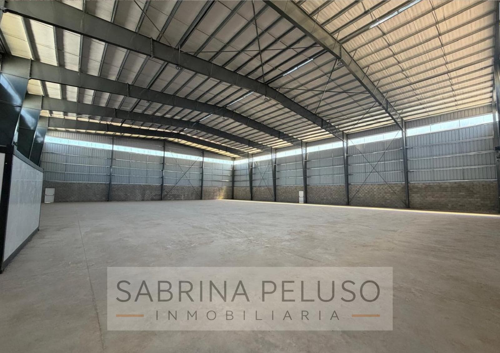 FOR SALE: Warehouse in the Moreno Industrial Park (PIM)