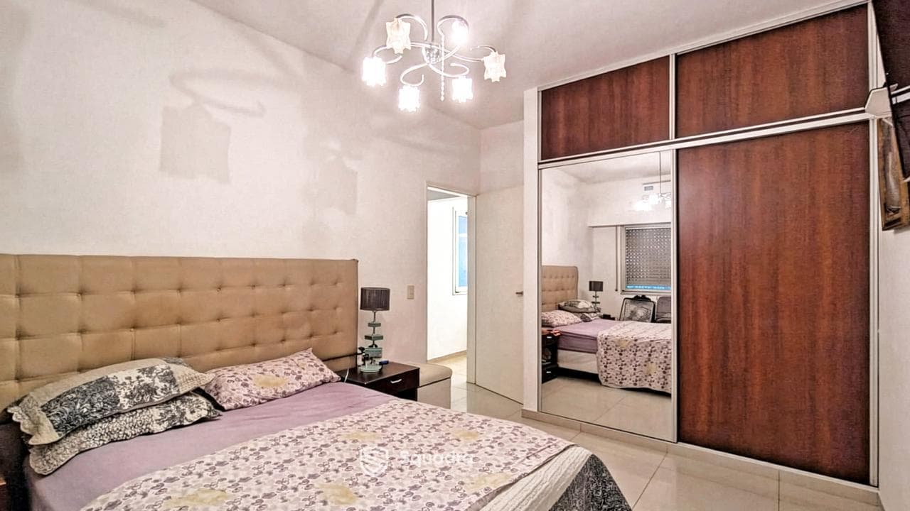 FOR SALE/TRADE - 3-bedroom house with pool and garden. Funes