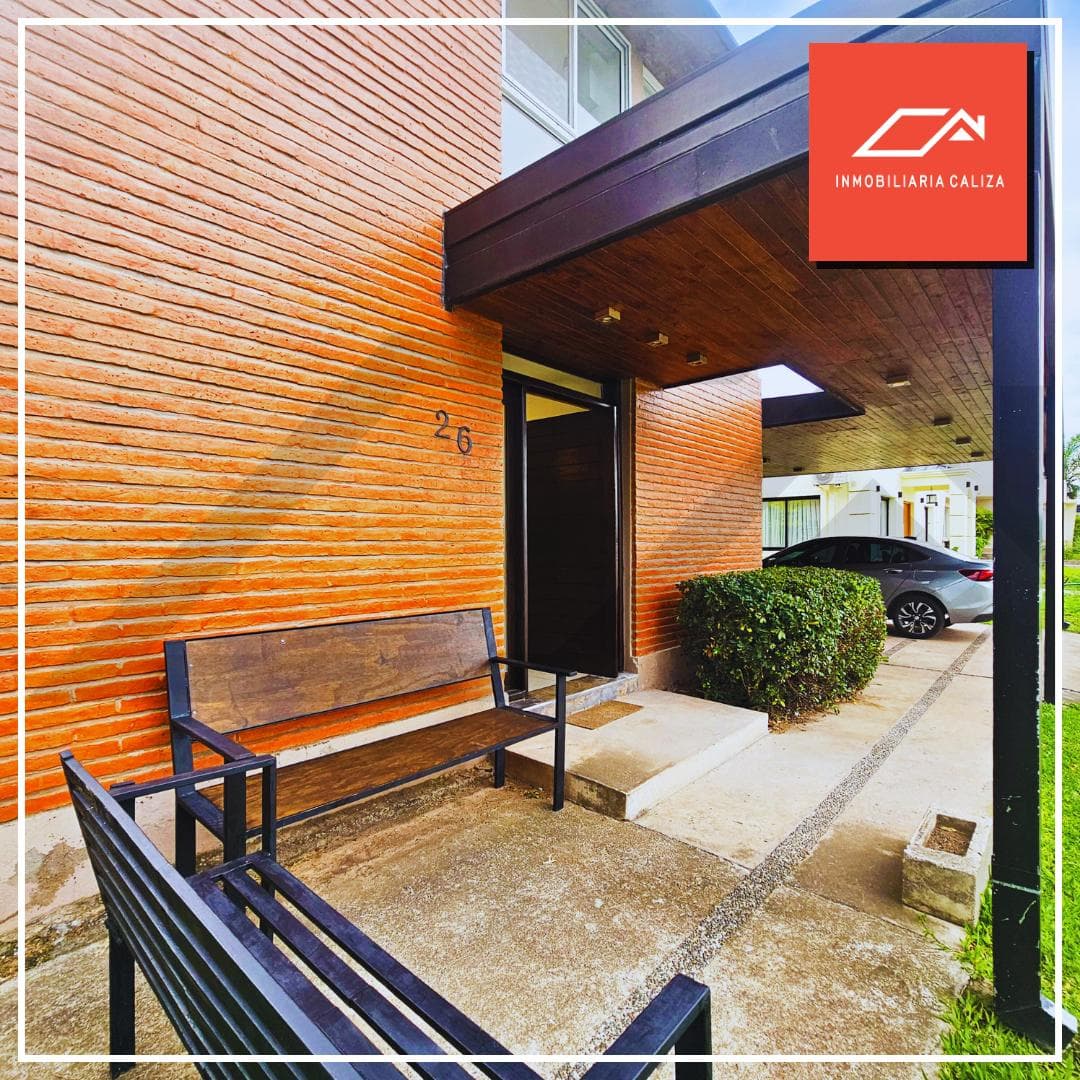 BEAUTIFUL HOUSE FOR SALE IN THE AYRES DE AZAHARES GATED COMMUNITY - TAFI VIEJO