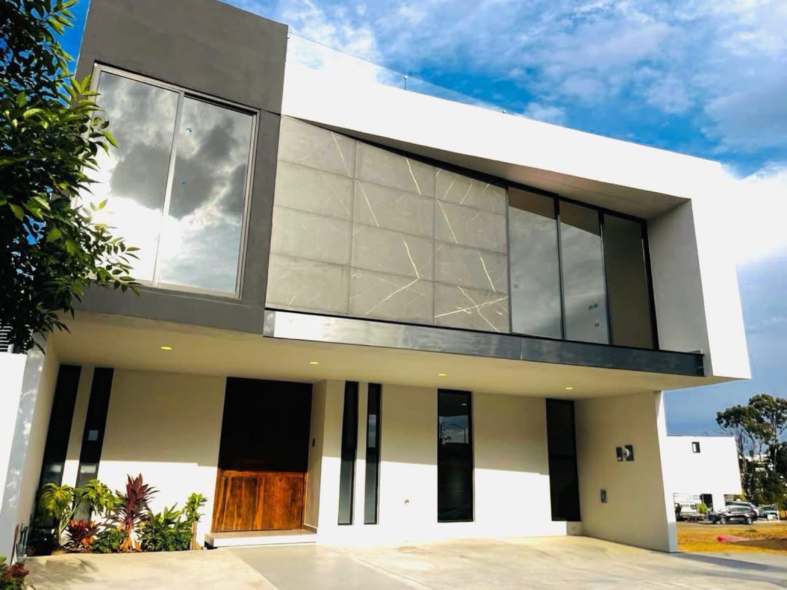 House - Lomas 2