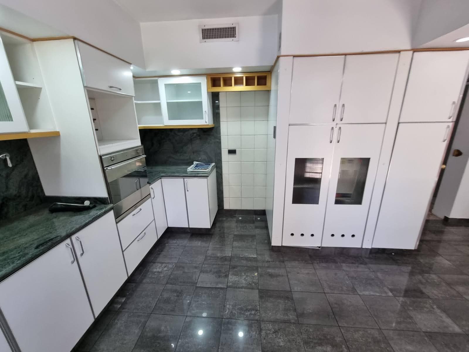 5-room villa for sale in Ramos Mejía Sur