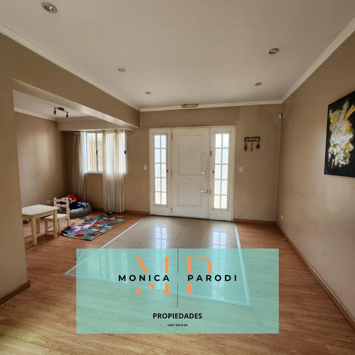 5-ROOM HOUSE FOR SALE IN DOWNTOWN MORENO