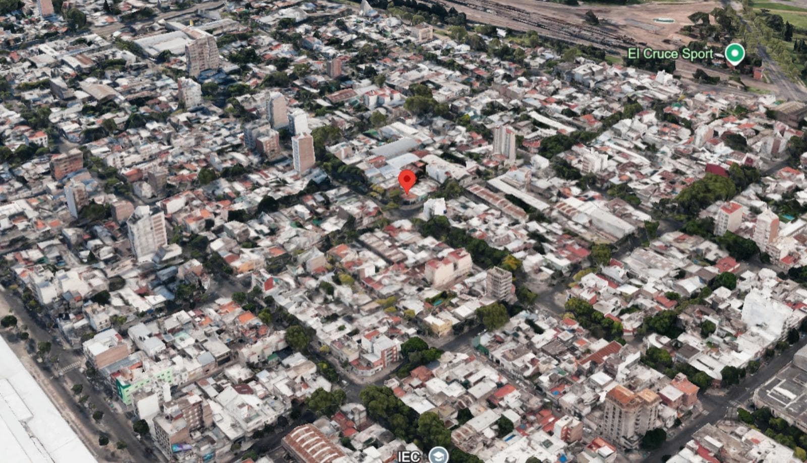 FOR SALE - Commercial Space at Urquiza and Constitución - Luis Agote, Rosario.