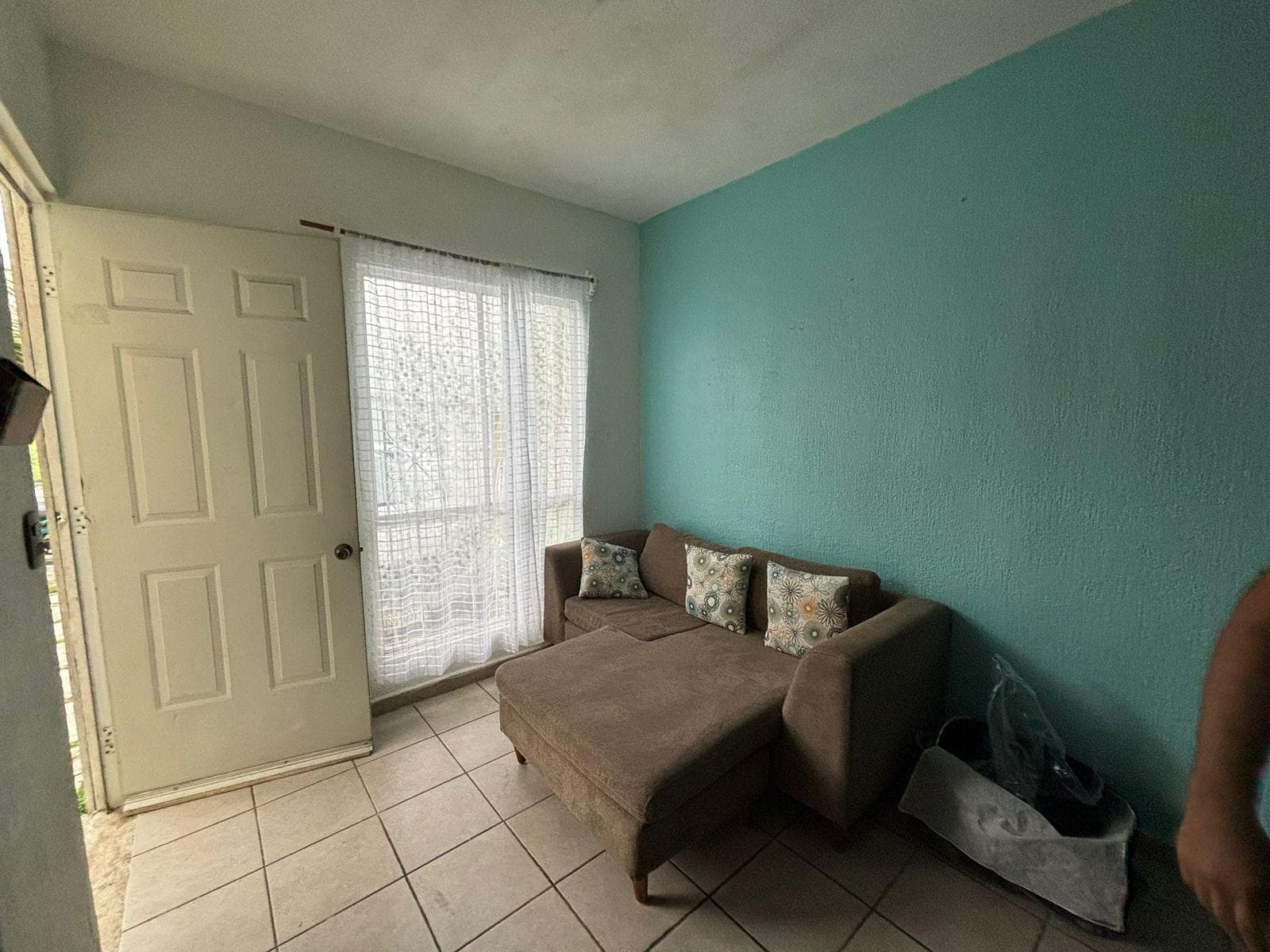 House for Rent in Palmas II | 2 bedrooms, spacious yard, and amenities