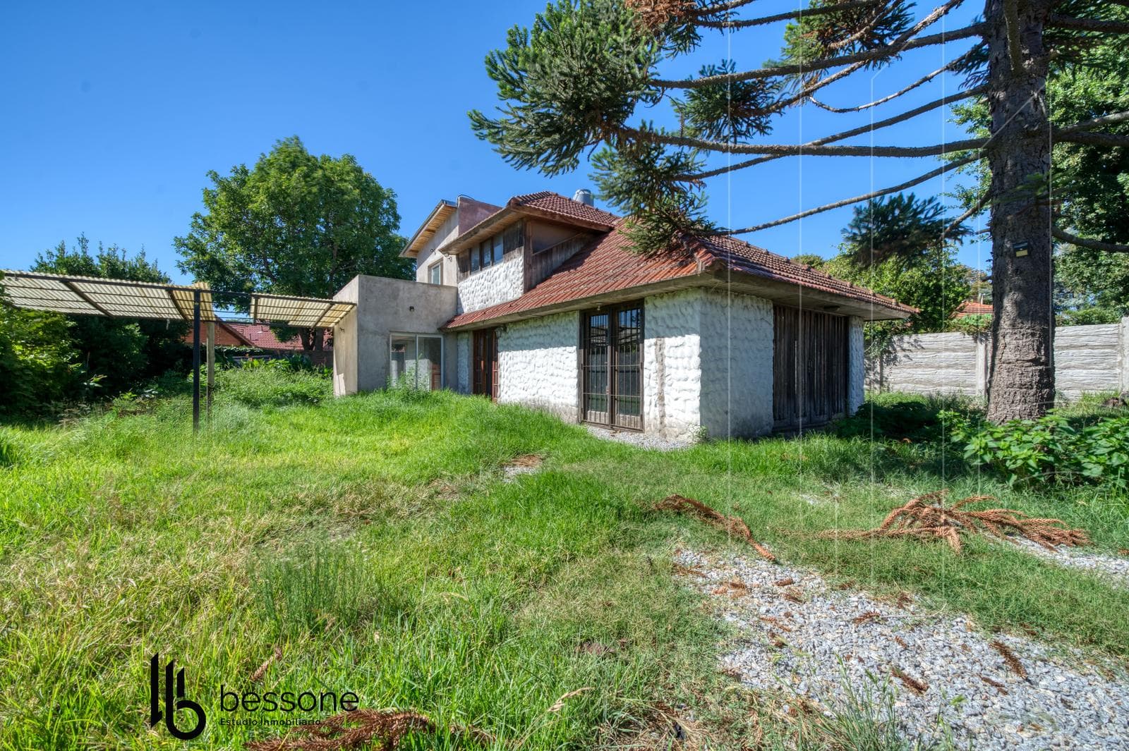 House in Pinos de Anchorena
