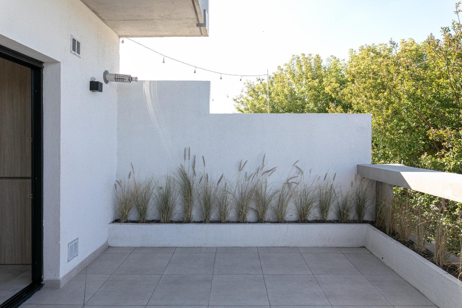 For Sale - Condominium - Brand new - Balcony, terrace, and grill - 2 rooms - San Jose