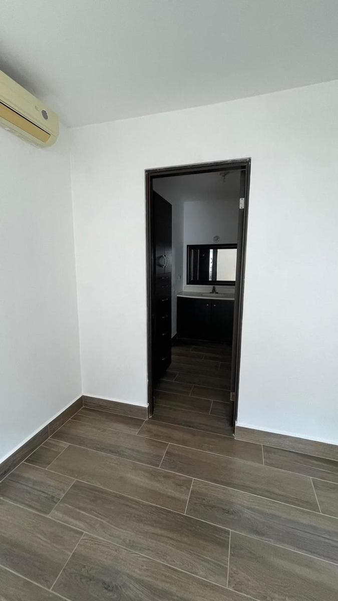 HOUSE FOR RENT IN VALLE PONIENTE
