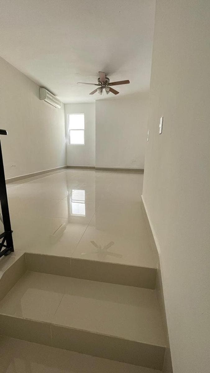 HOUSE FOR RENT IN VALLE PONIENTE
