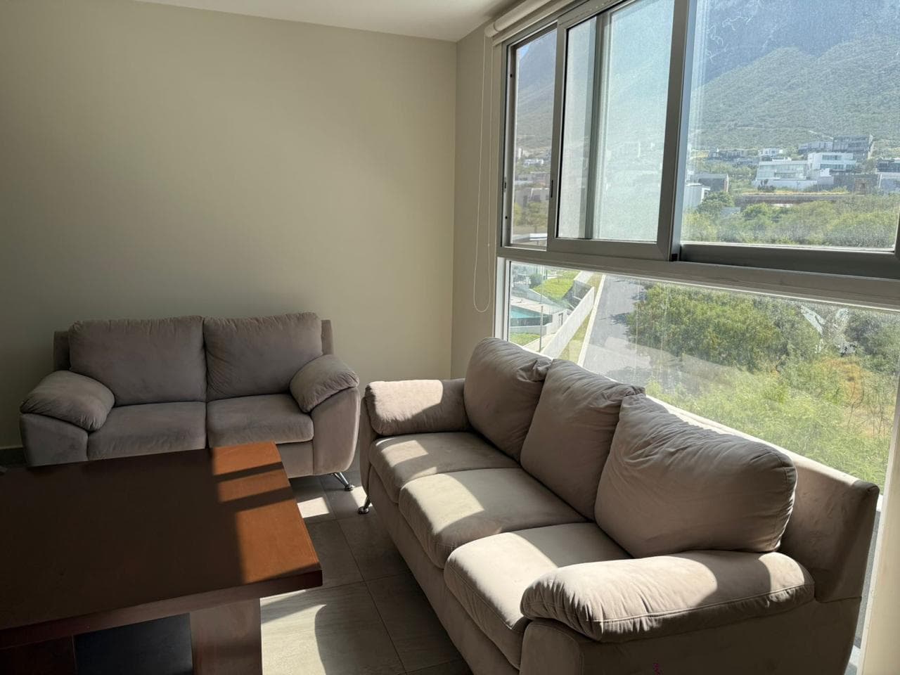 FULLY EQUIPPED AND FURNISHED APARTMENT FOR RENT IN VALLE PONIENTE