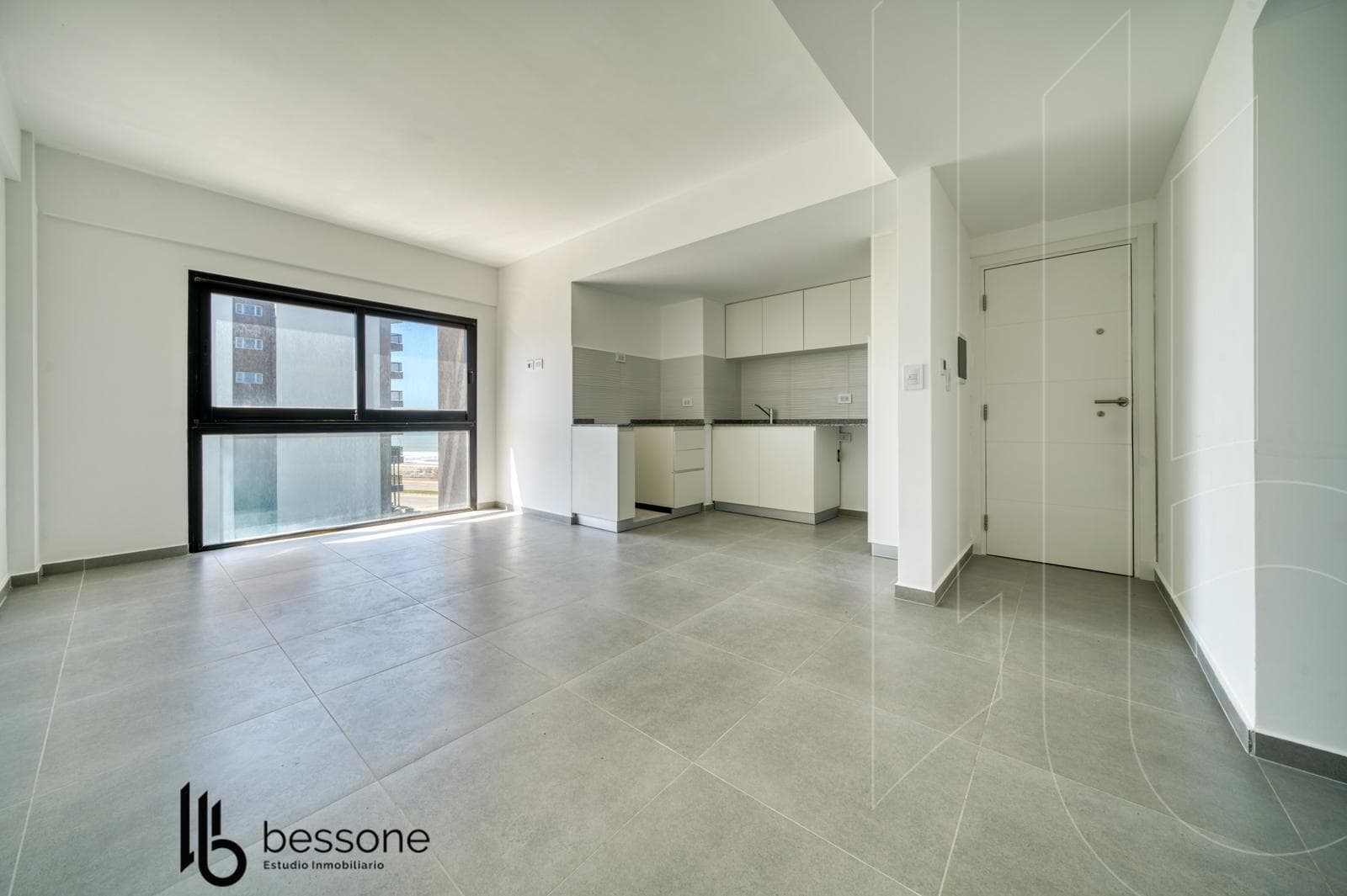 Departamento a metros del Mar en zona Constitución