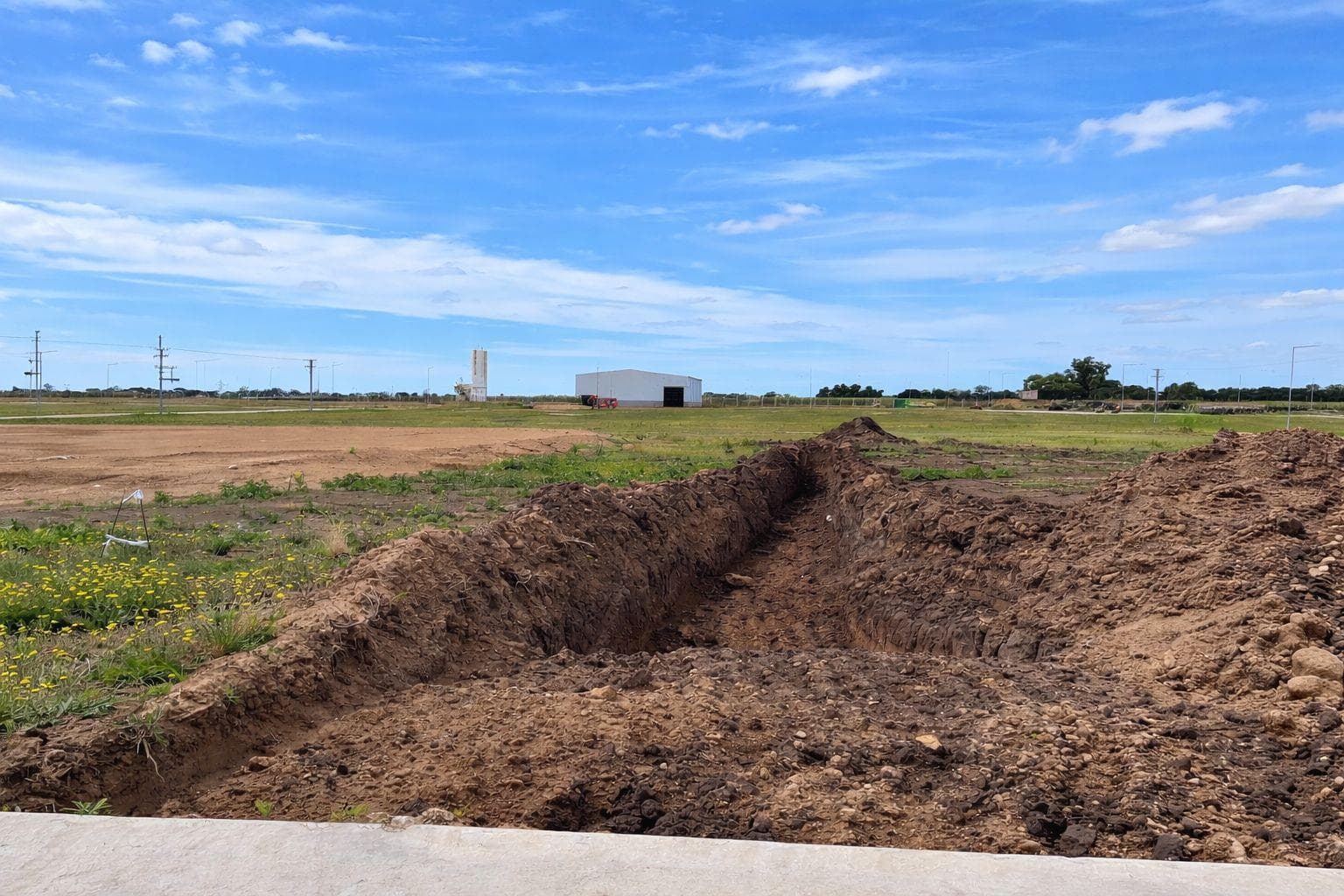 Lot in the Aurel Parq Industrial Park