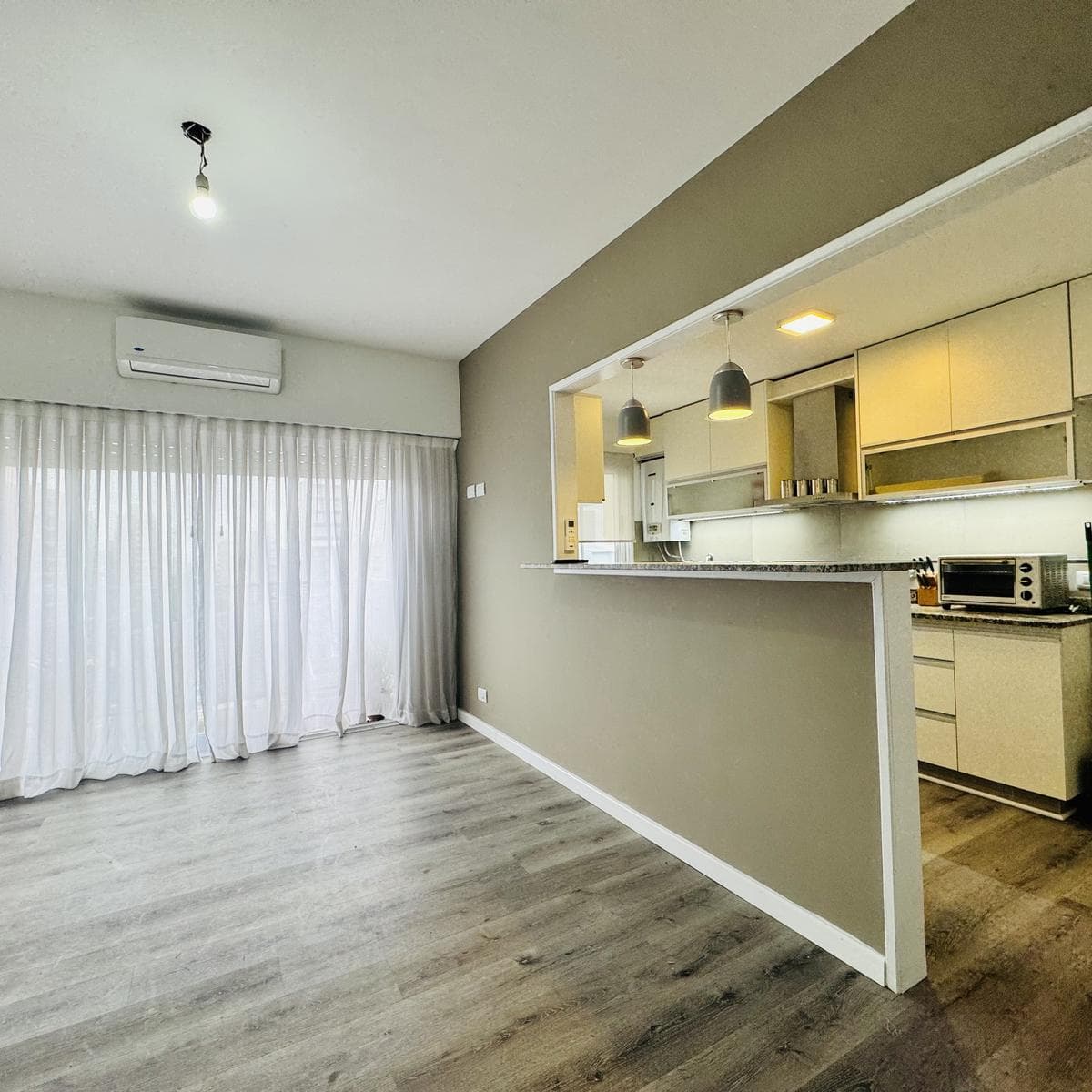 2-room apartment for sale in downtown Quilmes; Financing available