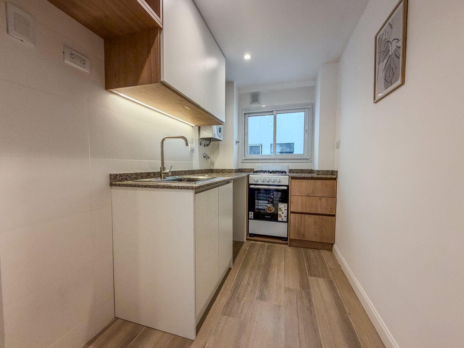 For Sale - 3 rooms - Renovated and furnished - Street-facing with a balcony