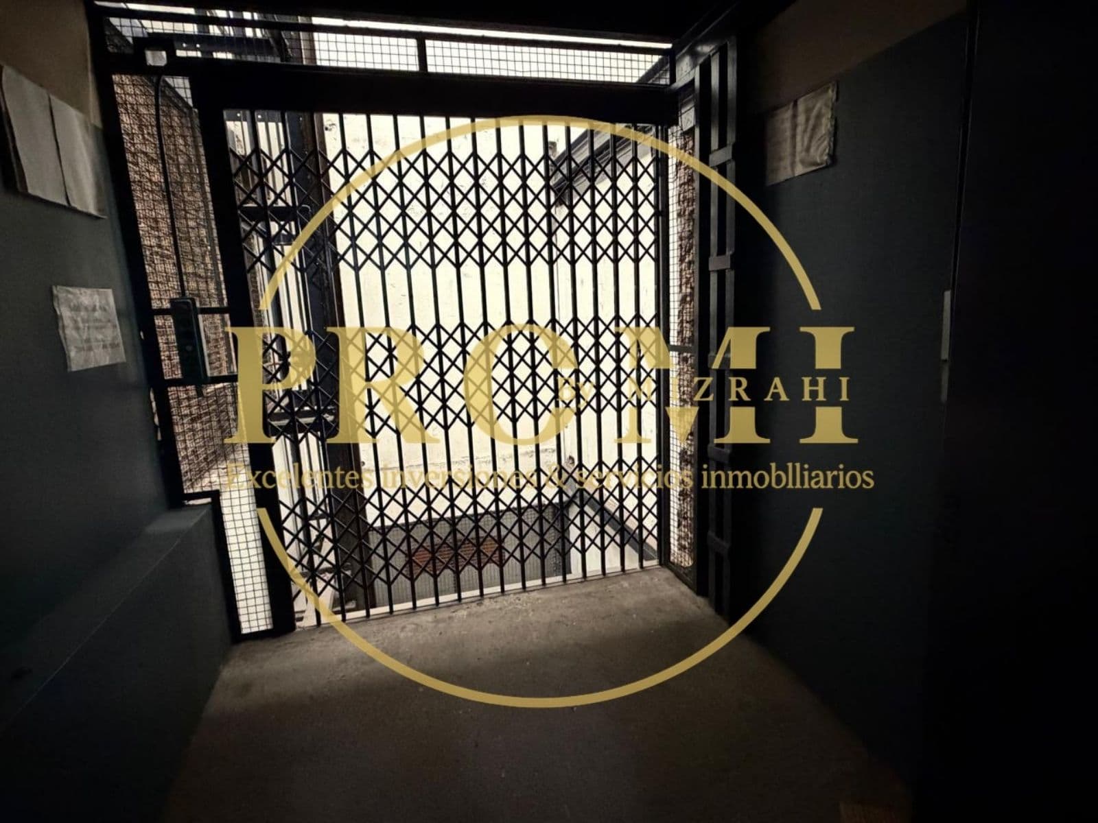 Land for Sale with Rental Income in Flores - Caballito
