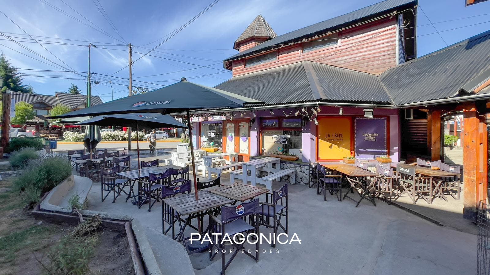 BUSINESS FOR SALE: ICE CREAM PARLOR/CHOCOLATE SHOP, VILLA LA ANGOSTURA