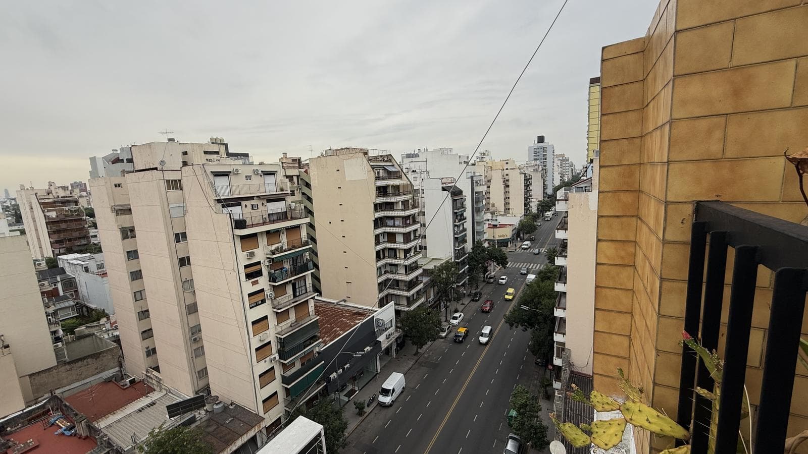 4-Bedroom Apartment for Sale with Balcony and Storage Room in Caballito