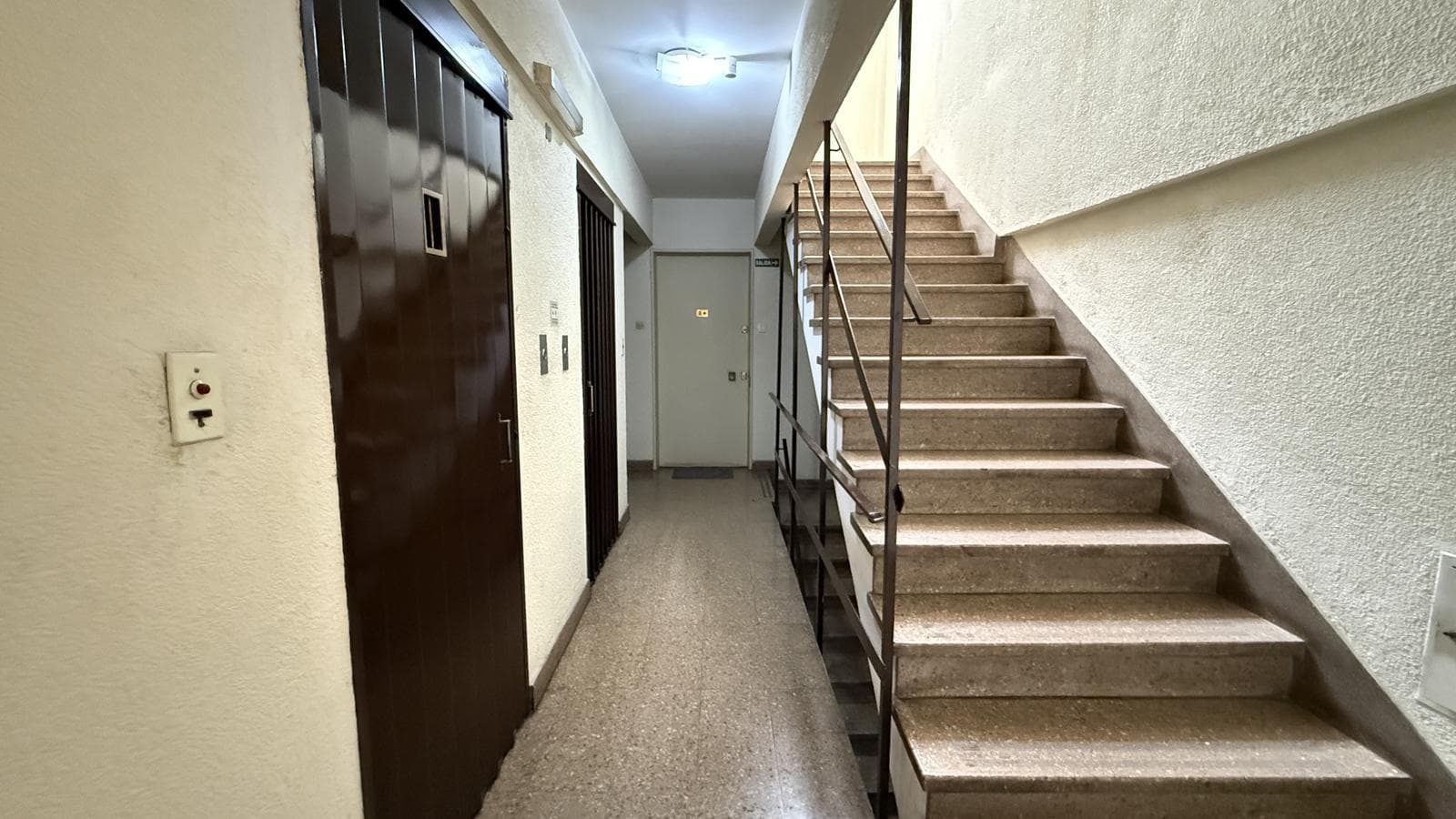 4-Bedroom Apartment for Sale with Balcony and Storage Room in Caballito