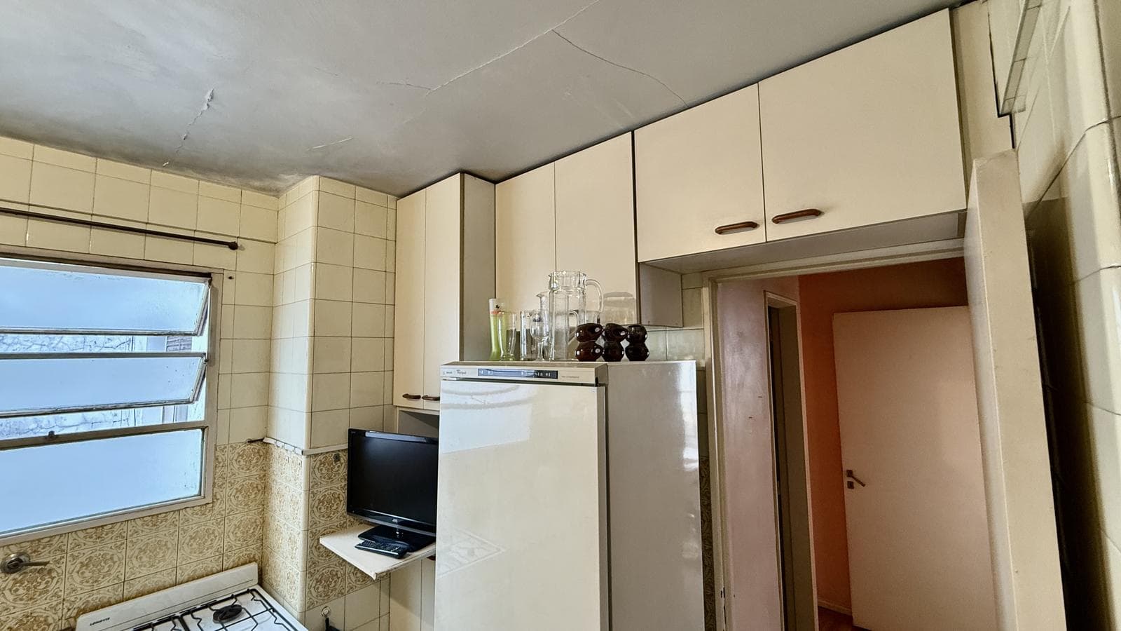 4-Bedroom Apartment for Sale with Balcony and Storage Room in Caballito