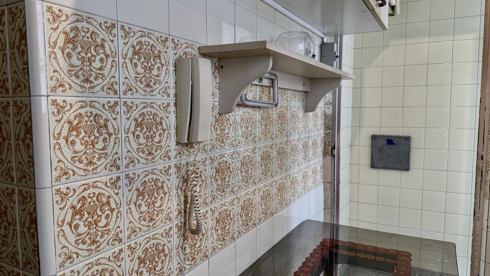 4-Bedroom Apartment for Sale with Balcony and Storage Room in Caballito