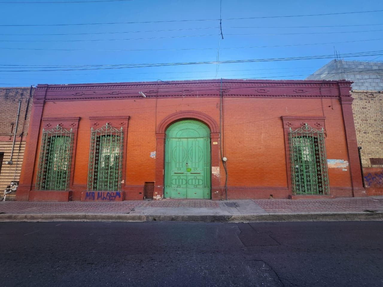 Old House for Sale or Rent (Residential or Commercial) in Downtown Saltillo, Coahuila