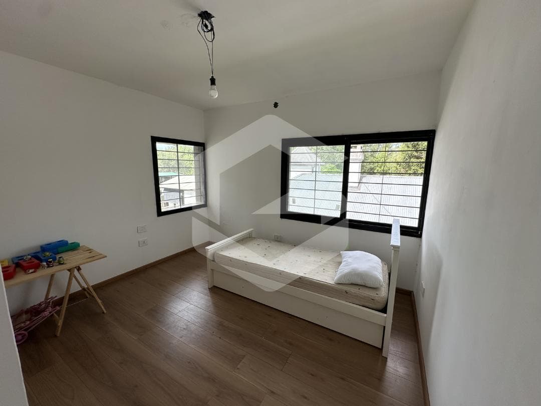 3-bedroom house for sale in the Don Quijote neighborhood, Roldán.