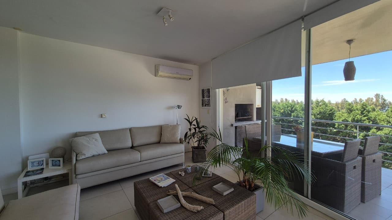 Apartment in Del Lago Condominium - Terrace and 2 parking spaces - Nordelta