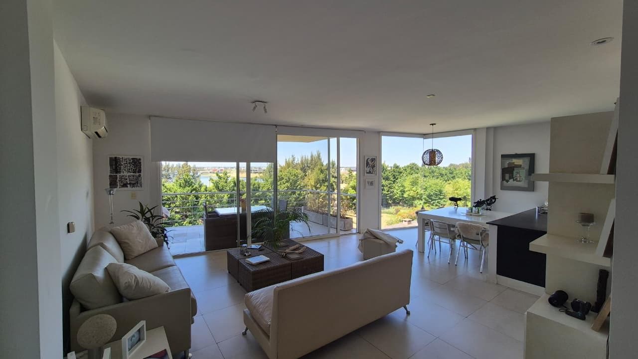 Apartment in Del Lago Condominium - Terrace and 2 parking spaces - Nordelta