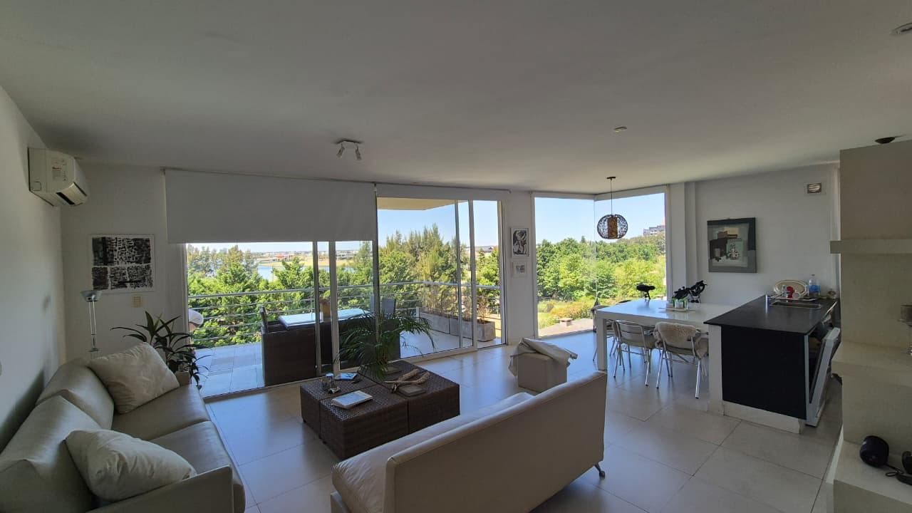 Apartment in Del Lago Condominium - Terrace and 2 parking spaces - Nordelta