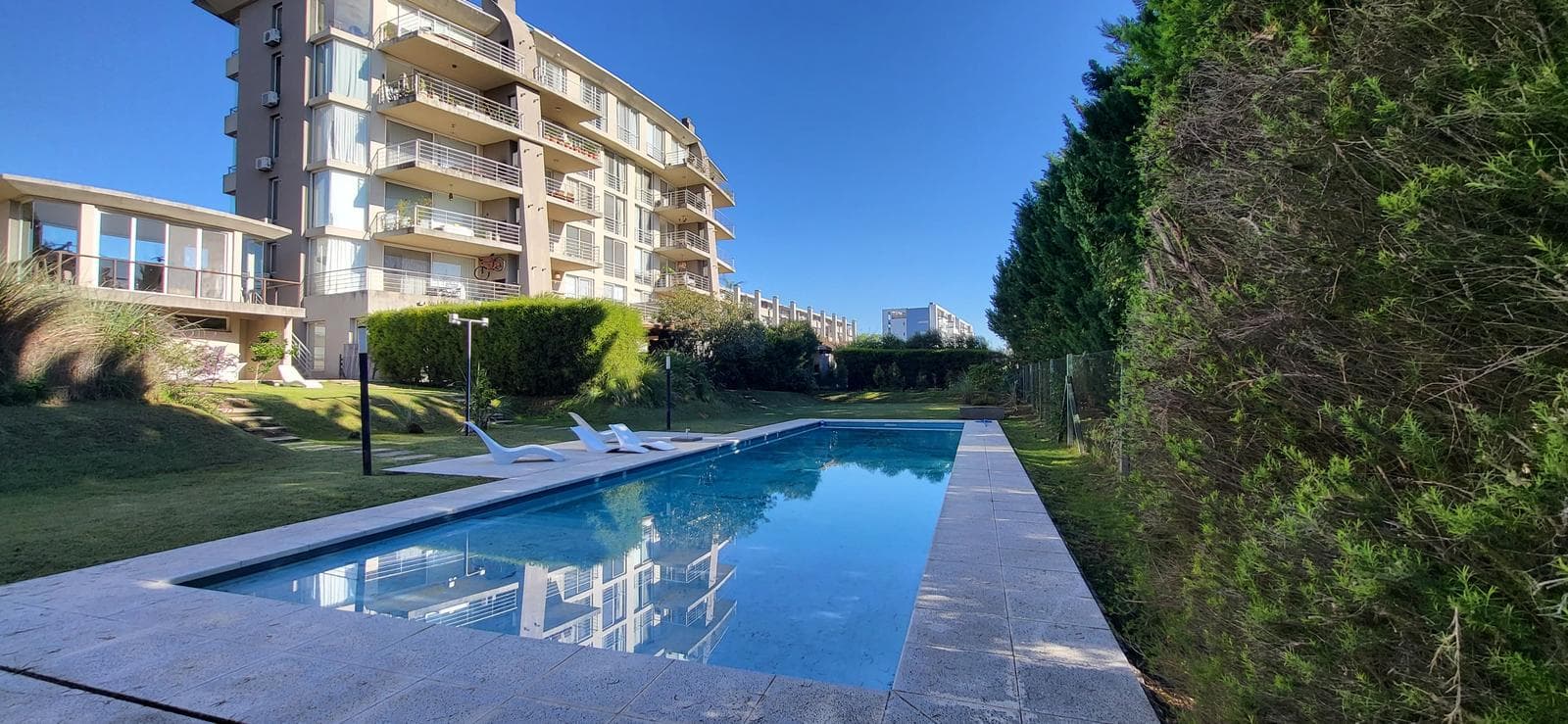 Apartment in Del Lago Condominium - Terrace and 2 parking spaces - Nordelta