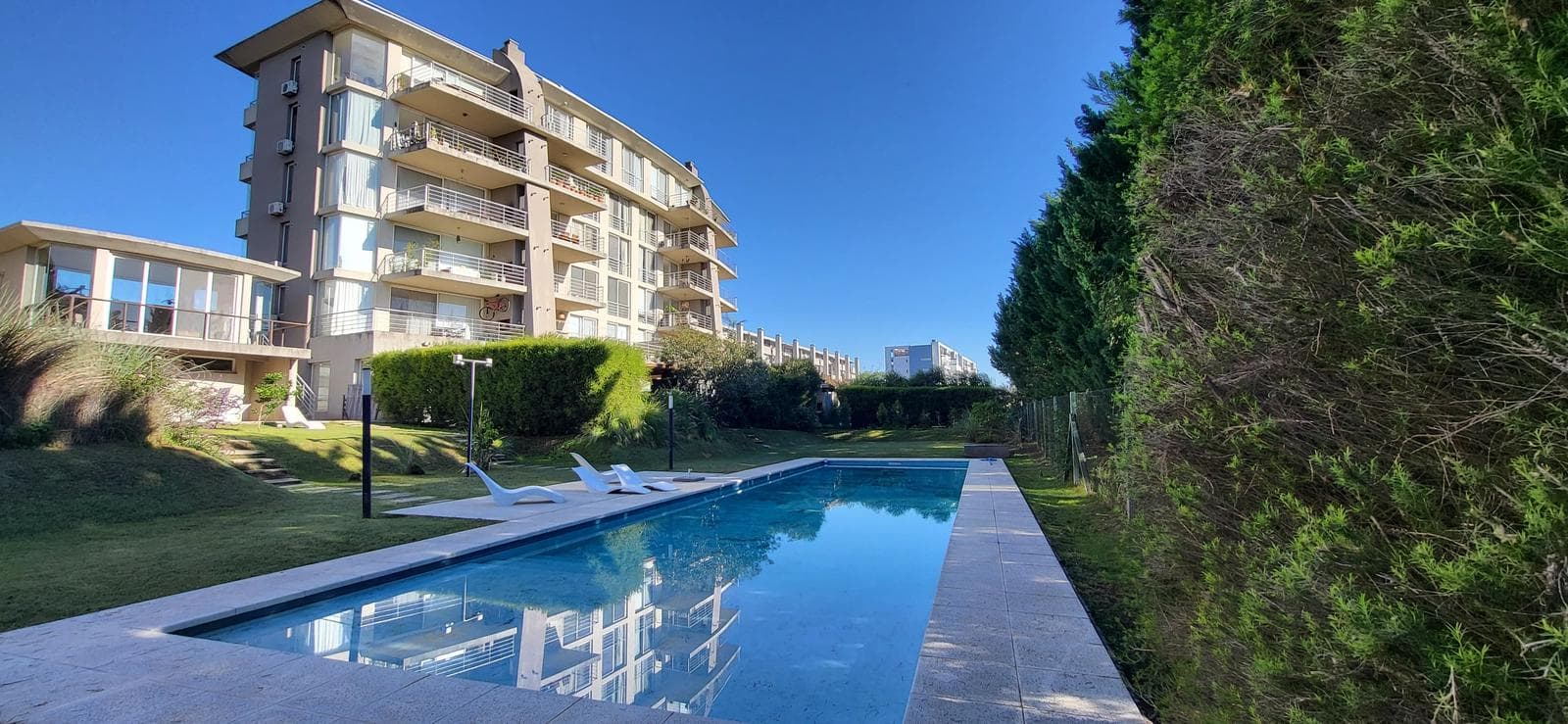 Apartment in Del Lago Condominium - Terrace and 2 parking spaces - Nordelta