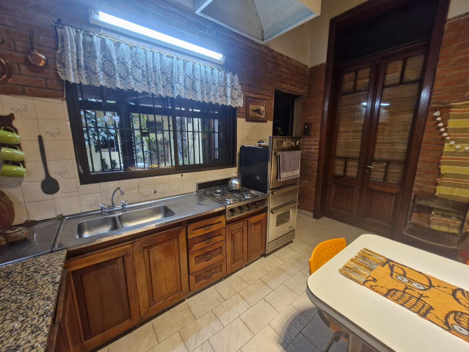 5-ROOM APARTMENT FOR SALE IN BOEDO - WITH COURTYARD, BARBECUE, AND TERRACE