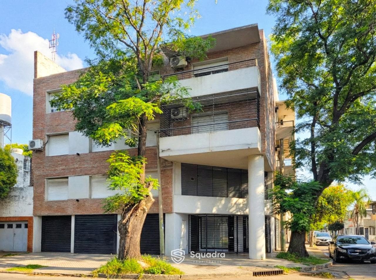 FOR SALE | TRADE - 2nd-floor apartment (access via stairs), 2 bedrooms - Las Heras neighborhood, Rosario.