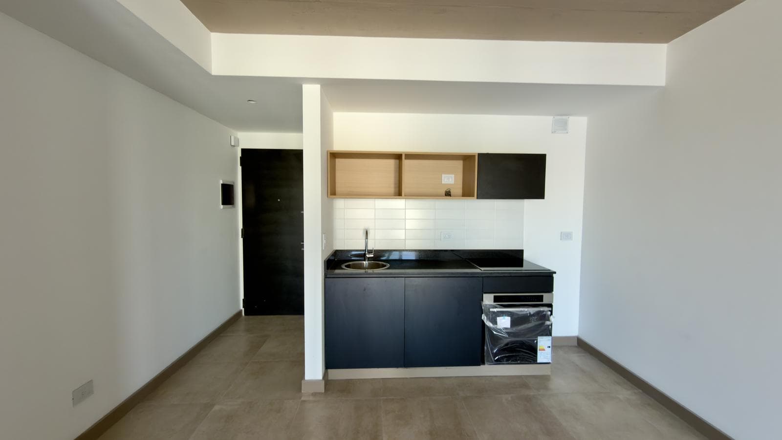 2-Room Apartment for Sale in Villa Ortuzar