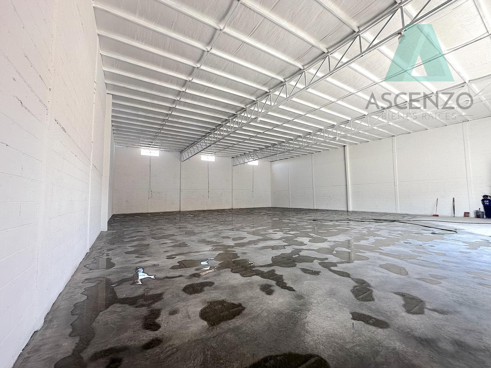 Warehouse Rental Opportunity in the Bafar Complex, Rigmir