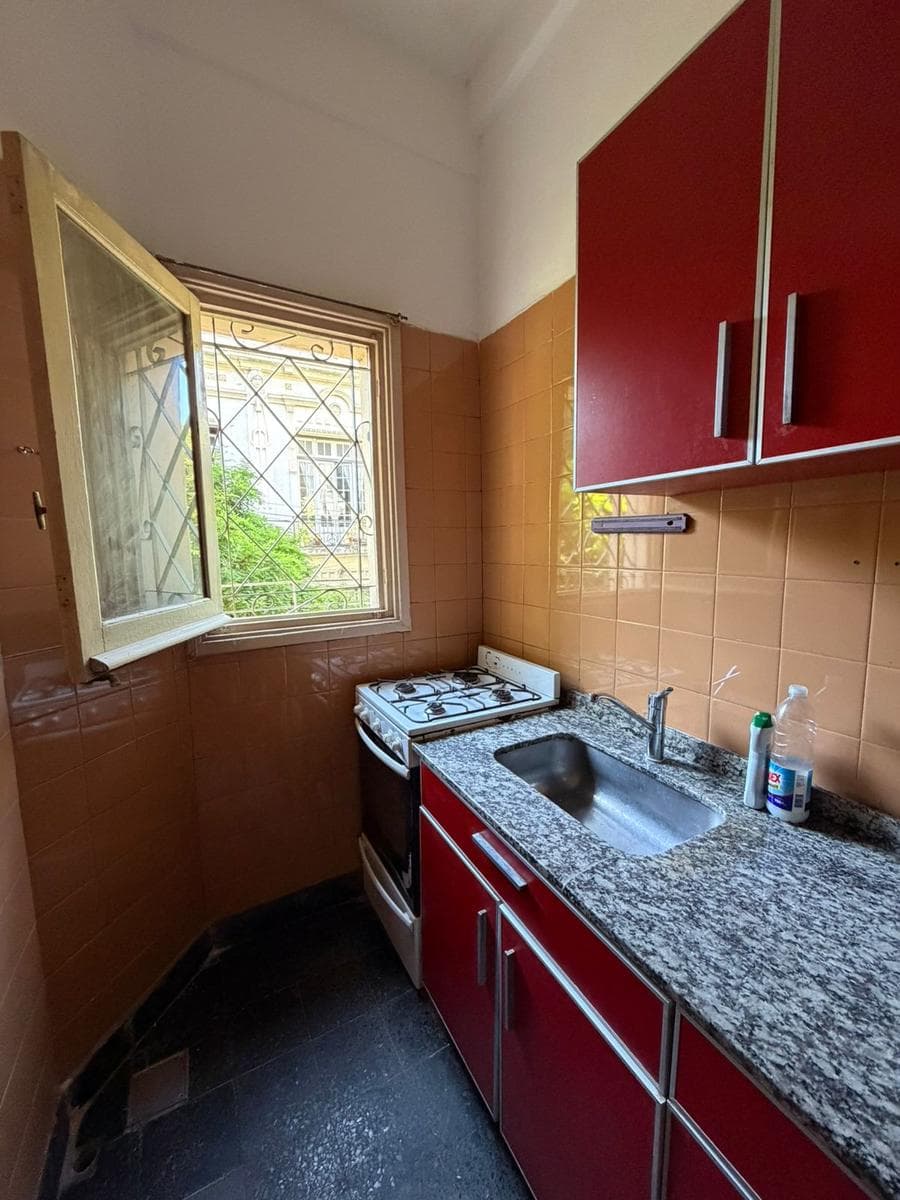 3-Room Apartment for Sale in Balvanera