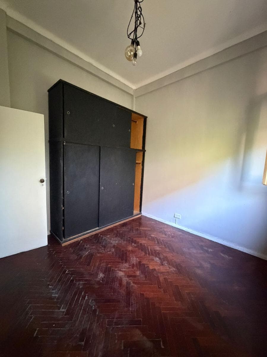 3-Room Apartment for Sale in Balvanera
