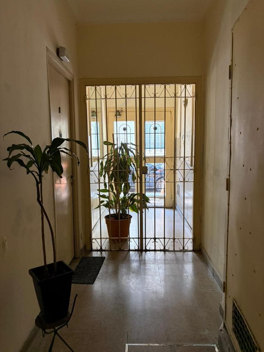 3-Room Apartment for Sale in Balvanera