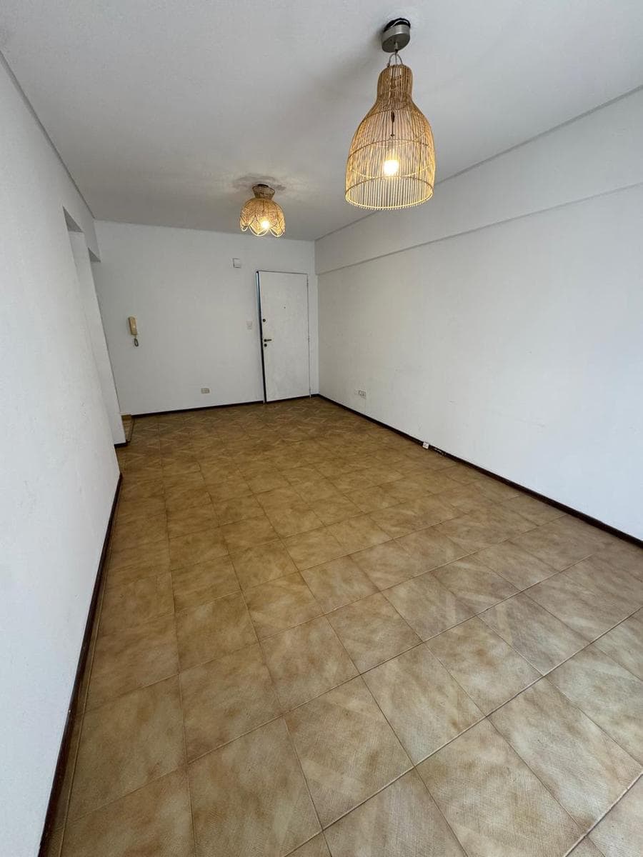 3-room apartment with a garage and storage room in Martinez, San Isidro