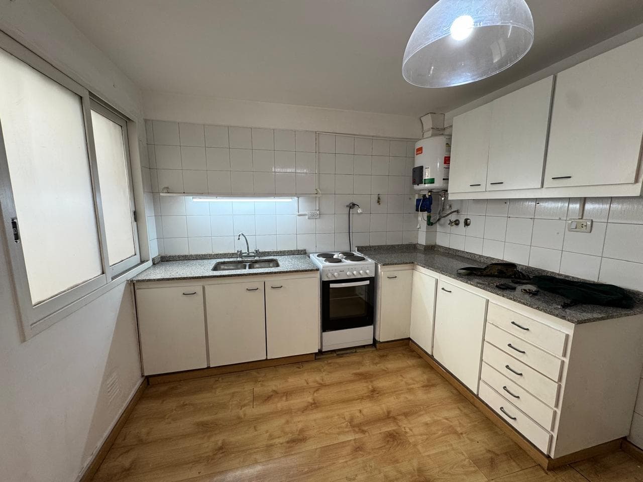 3-room apartment with a garage and storage room in Martinez, San Isidro