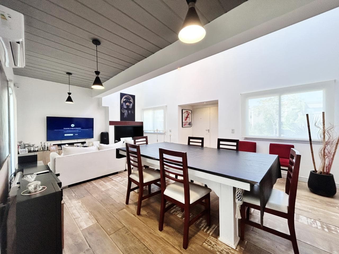 Bright House for Sale in Puertos del Lago Ceibos - Garden, Pool, BBQ -