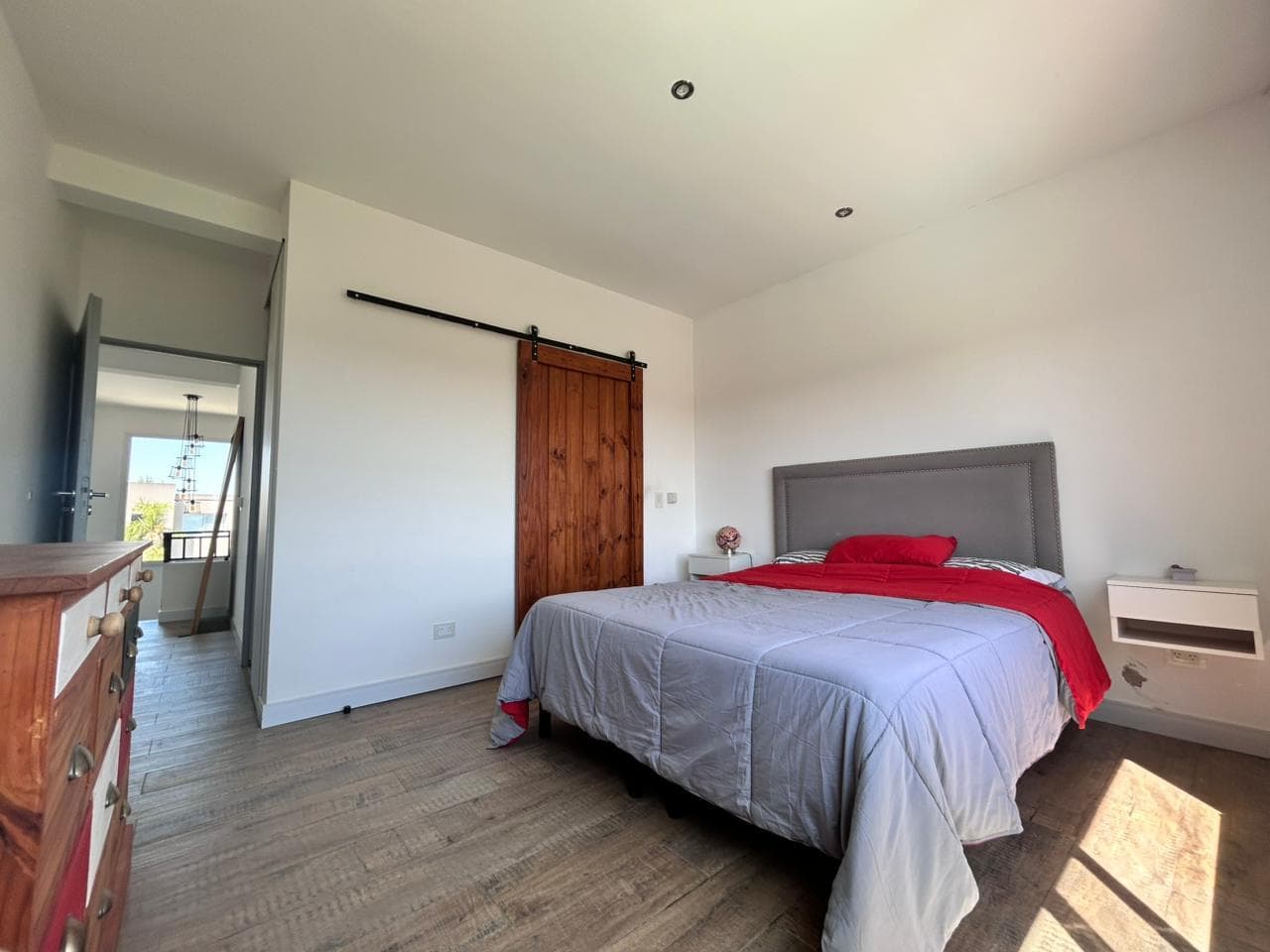 Bright House for Sale in Puertos del Lago Ceibos - Garden, Pool, BBQ -