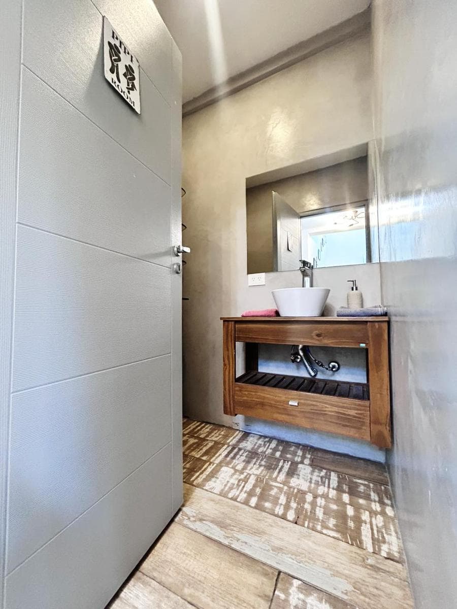 Bright House for Sale in Puertos del Lago Ceibos - Garden, Pool, BBQ -