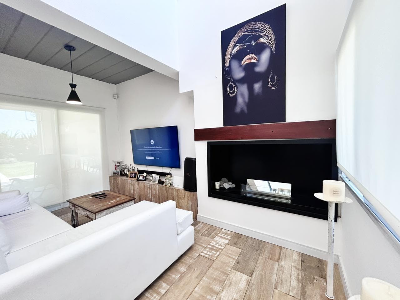 Bright House for Sale in Puertos del Lago Ceibos - Garden, Pool, BBQ -