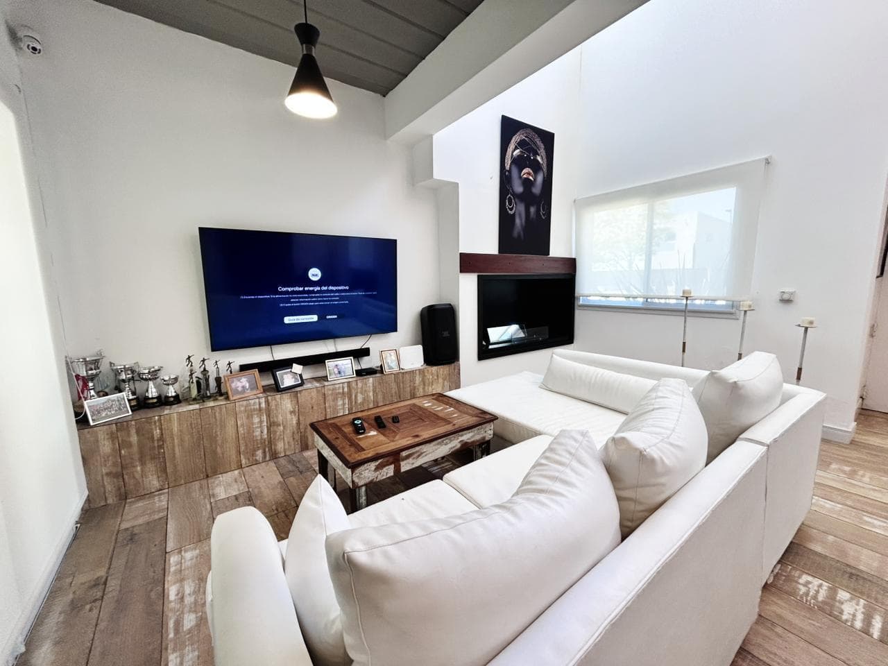 Bright House for Sale in Puertos del Lago Ceibos - Garden, Pool, BBQ -