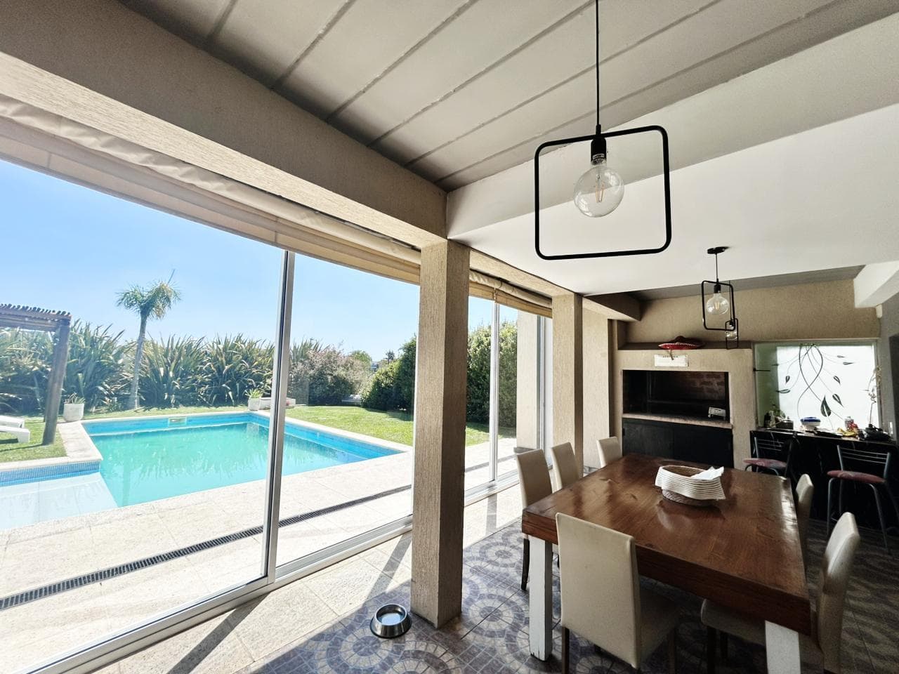 Bright House for Sale in Puertos del Lago Ceibos - Garden, Pool, BBQ -