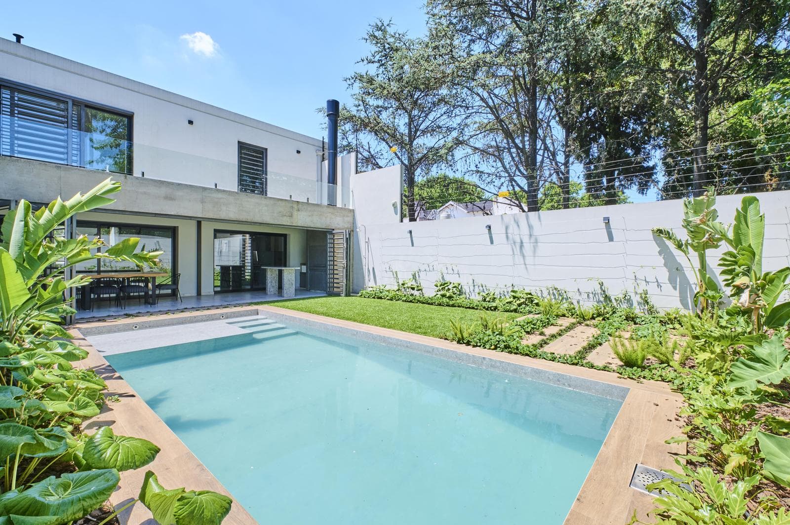 5-Room House for Sale in Lomas de Zamora