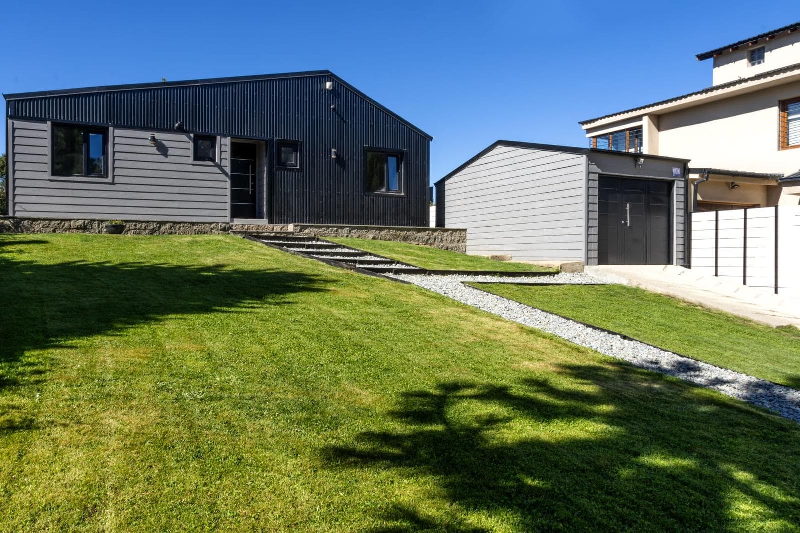 House for Monthly Short-Term Rent - Altos de Pinar del Sol Neighborhood, Bariloche